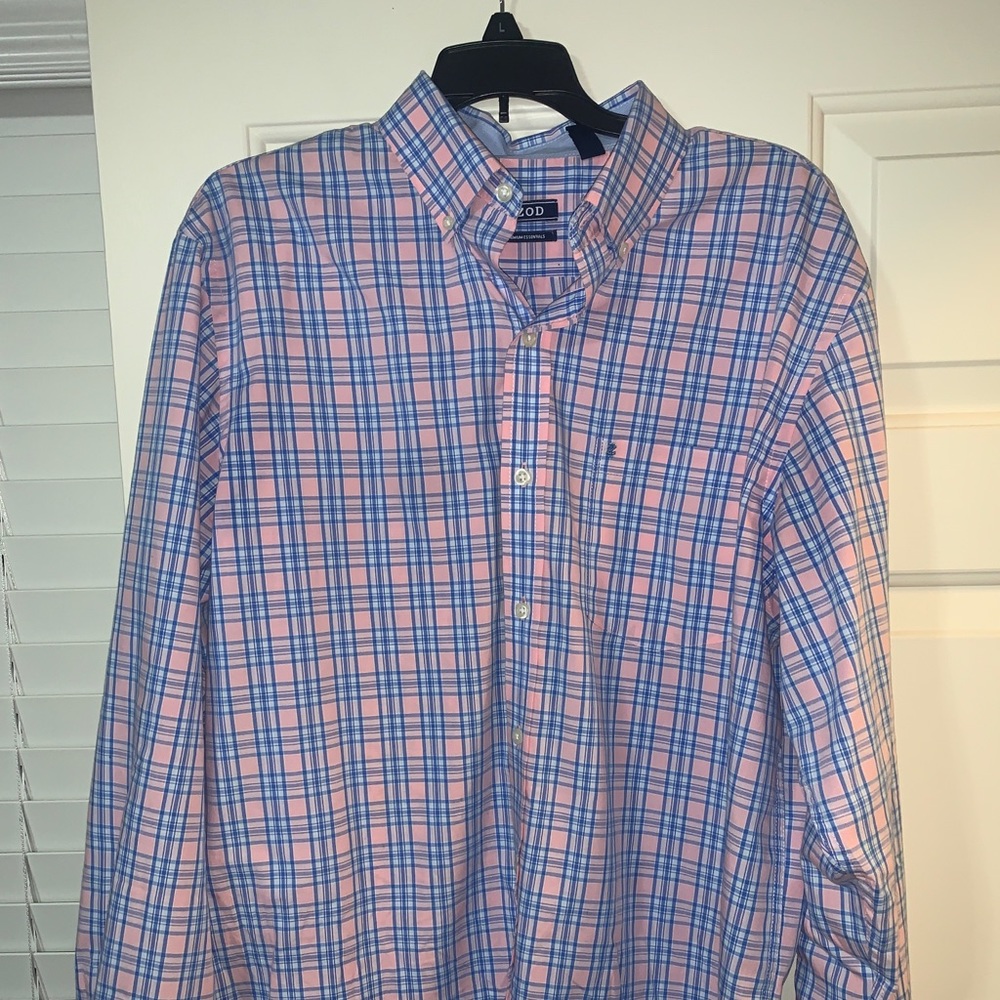 Izod button up